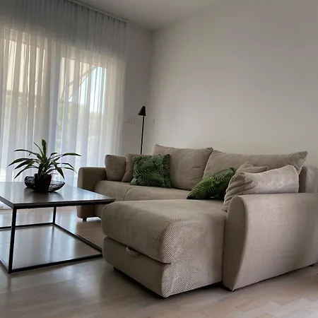 Frida Apartment